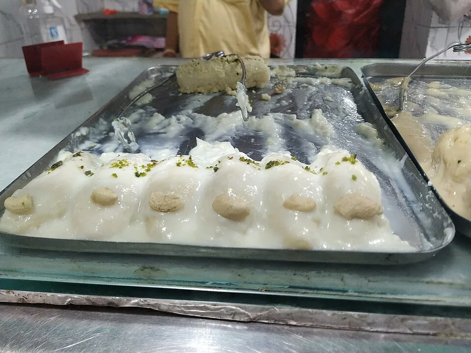 Bread Malai Roll (10 pcs)
