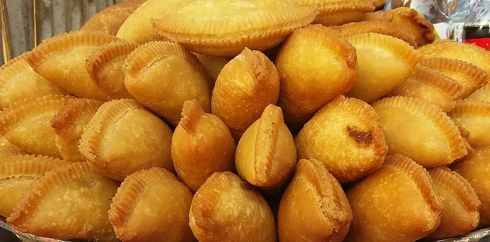 Narikel Puli Fry (15 pcs)