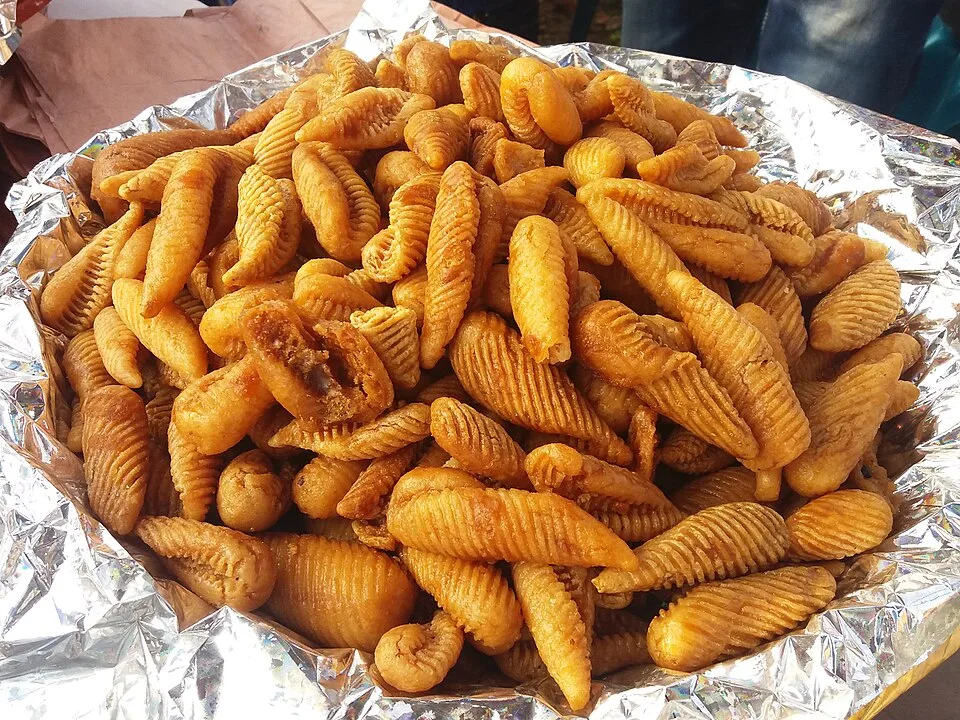 Jhinuk Pitha (500 gm)